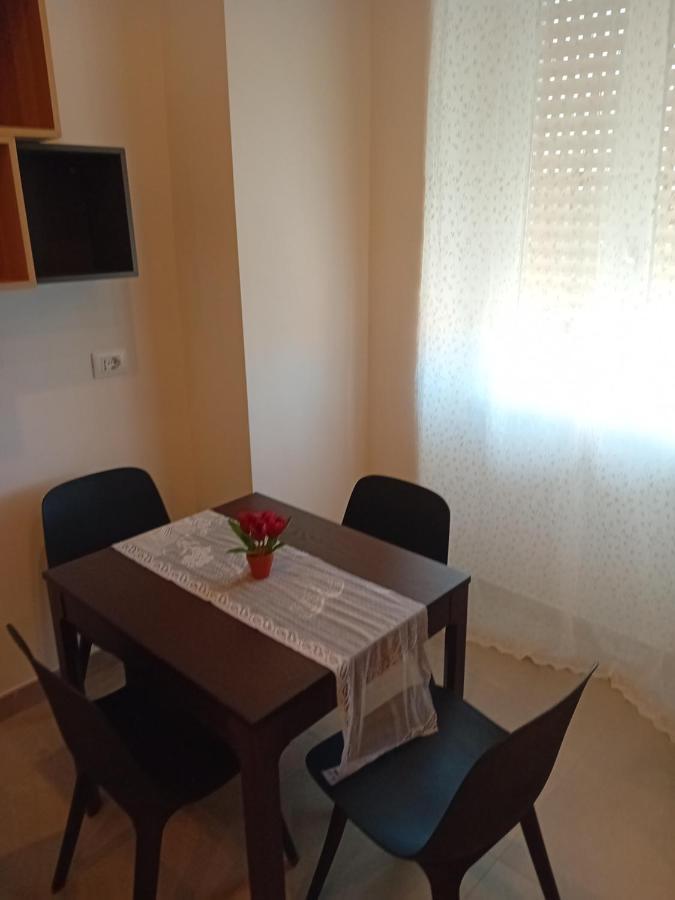 Alessya Delux Apartman Ladispoli Kültér fotó